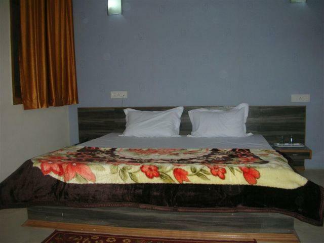 Sbm Hotel Juliasar Экстерьер фото